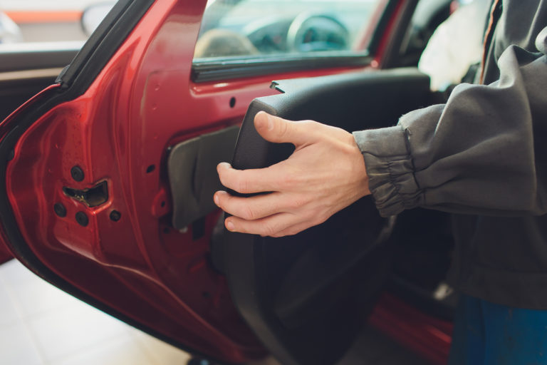 wire switches fixing unlocking freedom: 24/7 car and door services in kissimmee, fl