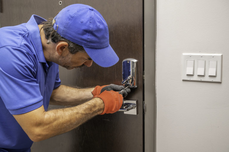 high security installation lock solutions – premier commercial lockout assistance in kissimmee, fl